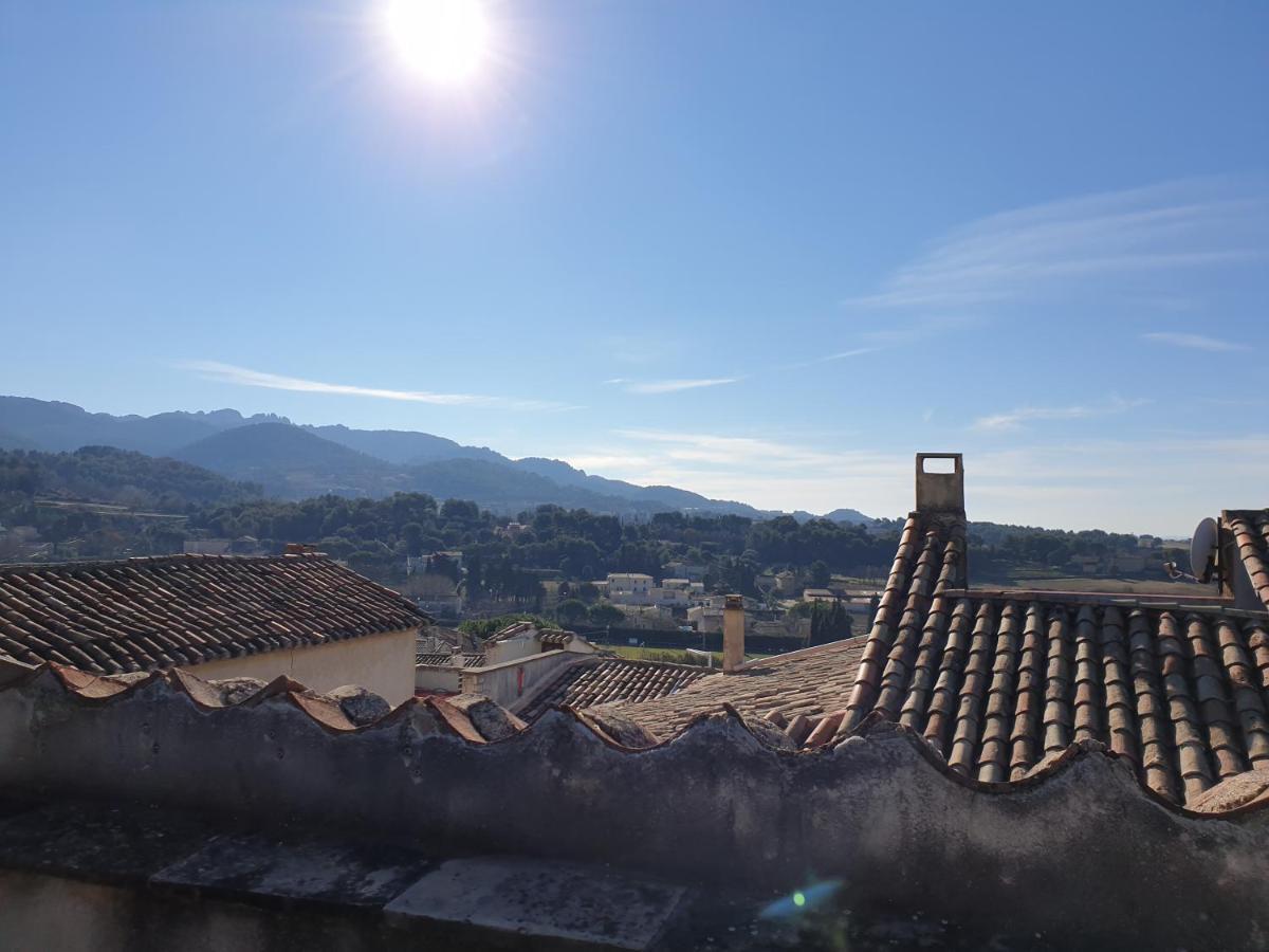 L'Angelus, Gite De Charme Au Coeur Du Vieux Village De Sablet Bagian luar foto