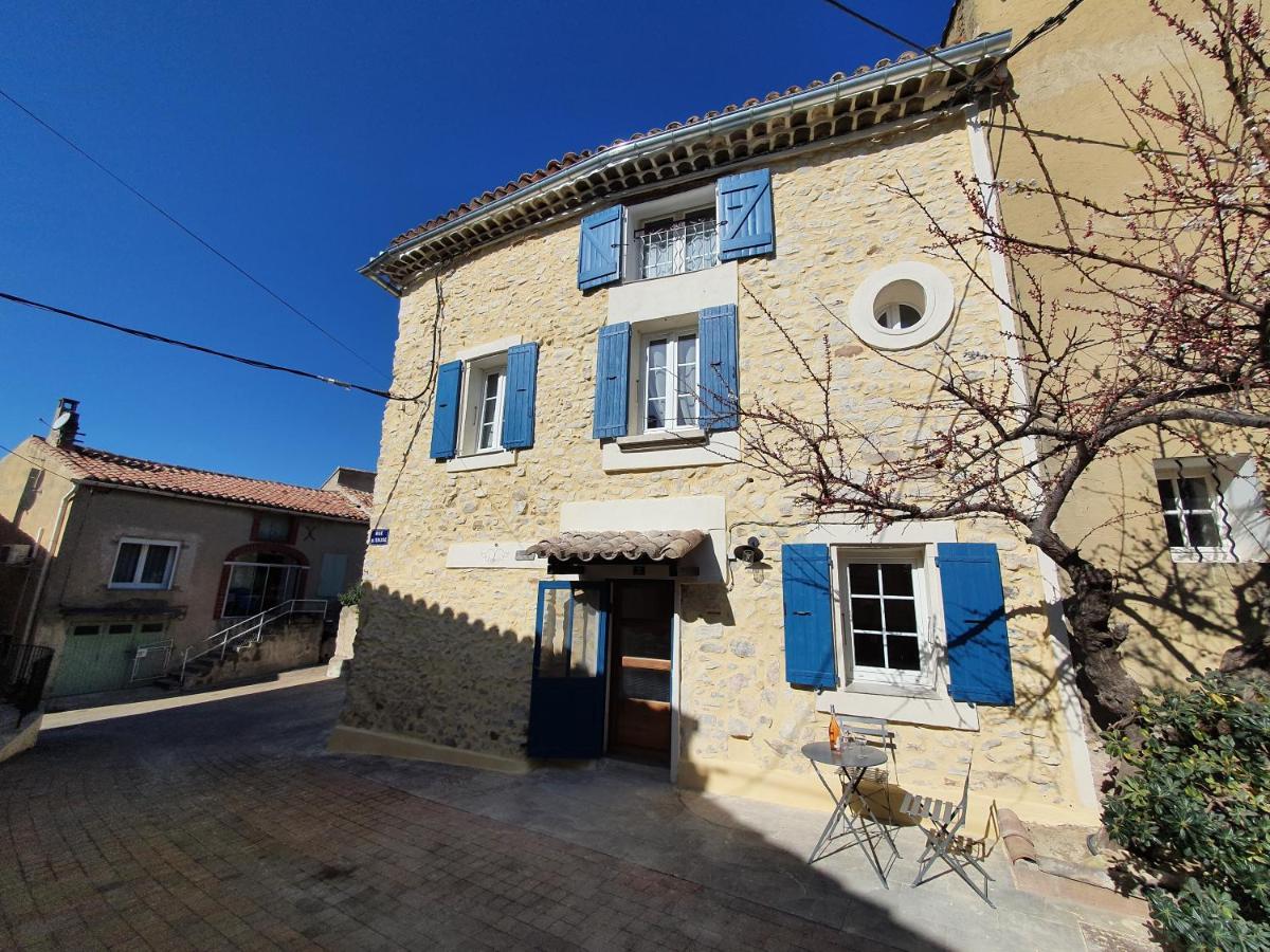 L'Angelus, Gite De Charme Au Coeur Du Vieux Village De Sablet Bagian luar foto